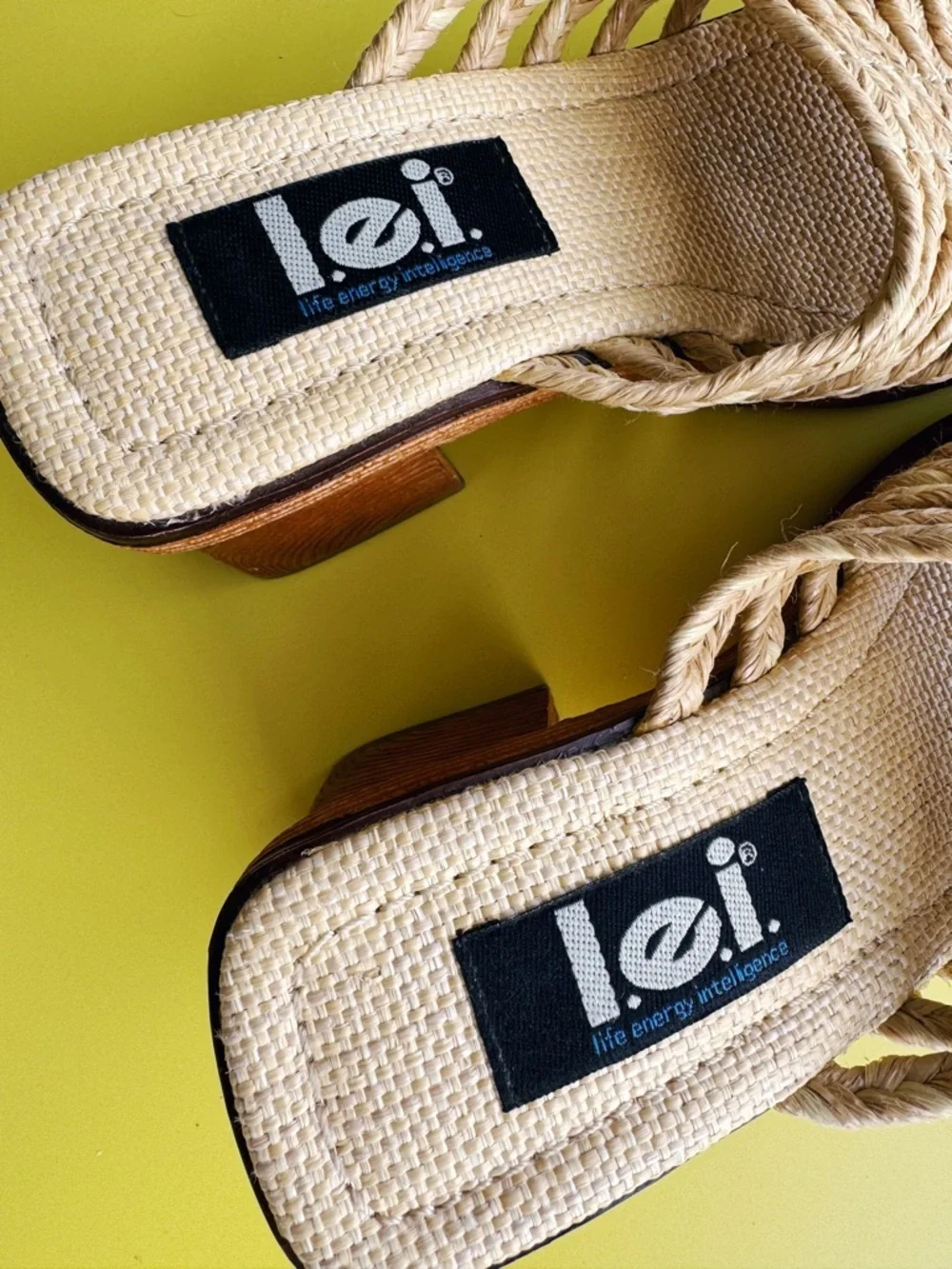 Sz 7 Vtg Y2K L.E.I. Raffia Braided Chunky Block Platform Sandals Boho Glam EUC